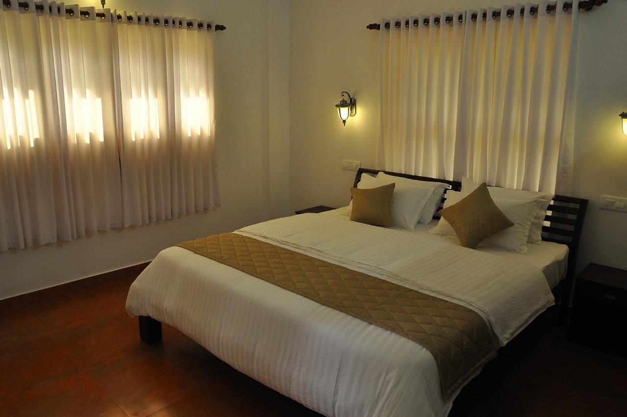 Palm Beach Villa Cherai Beach Exterior photo